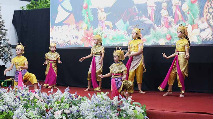 gallery warta, Perayaan Natal Keluarga Besar GKJ Baki 2024 , gereja kristen jawa, gkj, gkj baki, gereja kristen jawa baki, baki, sukoharjo, gkj klasis sukoharjo, klasis sukoharjo, klasis, sinode gkj, sinode 